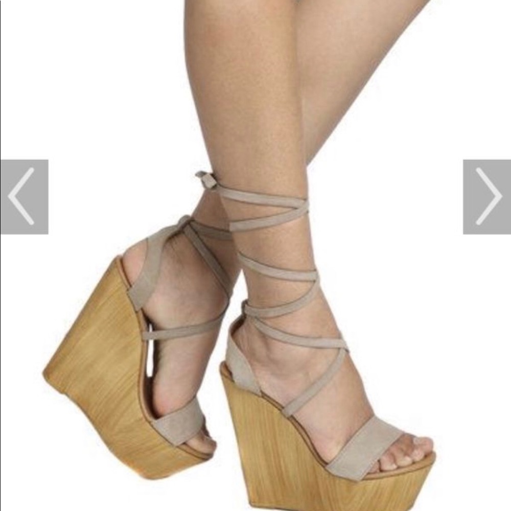 Steve Madden Wedges
